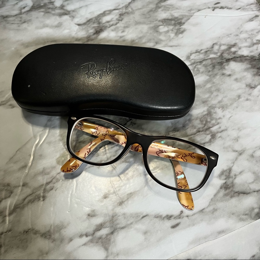 Ray ban glasses with box
